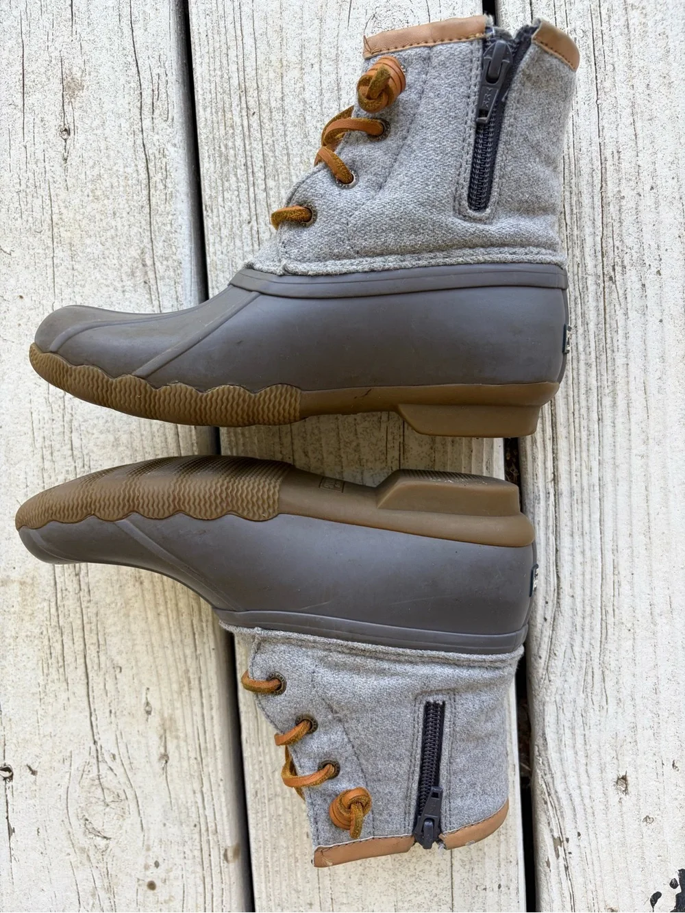 Sperry‎ Girls Saltwater Embossed Wool Duck Boots - Size 1